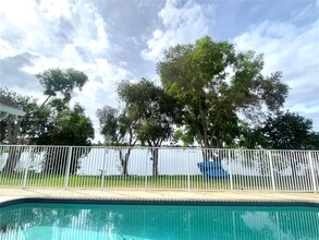 1037 SW 149th Ln in Sunrise, FL - Building Photo - Building Photo