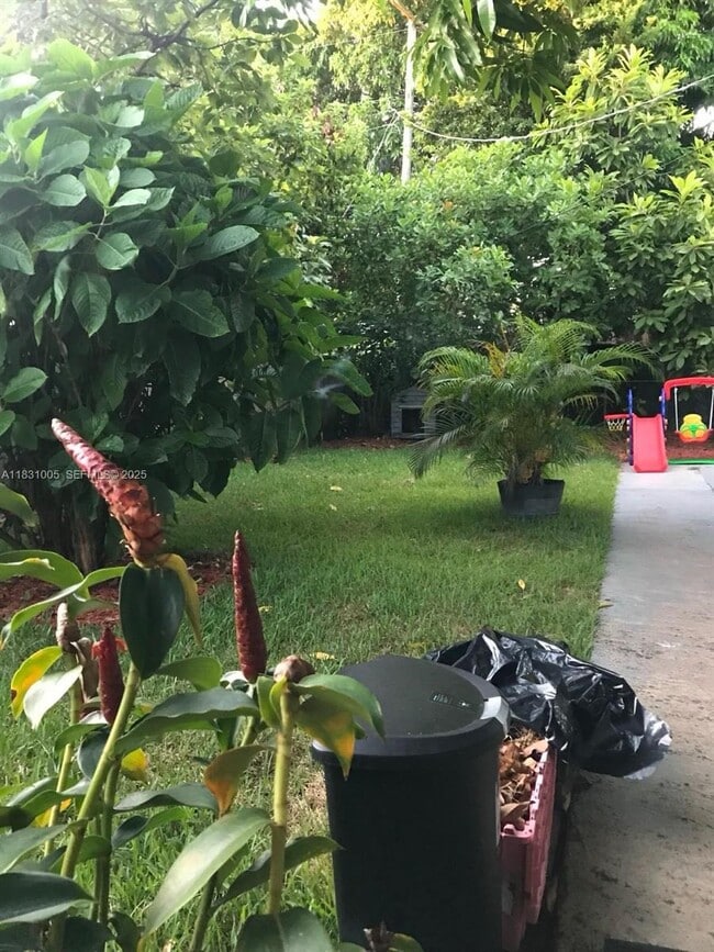 property at 266 E 12th St