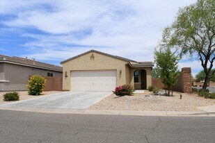 34521 N Gurnsey Trail in San Tan Valley, AZ - Building Photo