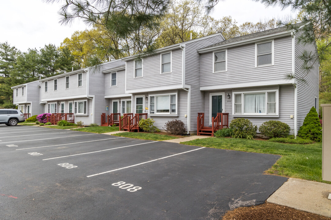 Friars' Green in Cumberland, RI - Building Photo