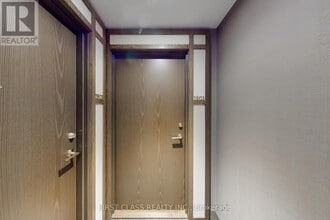 7890 Jane St in Vaughan, ON - Building Photo - Building Photo