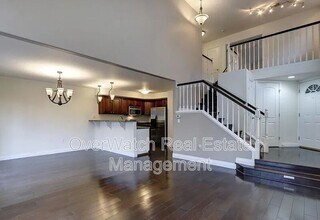 217 Skwentna Dr in Anchorage, AK - Building Photo - Building Photo