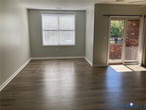14720 Village Square Pl in Midlothian, VA - Building Photo - Building Photo