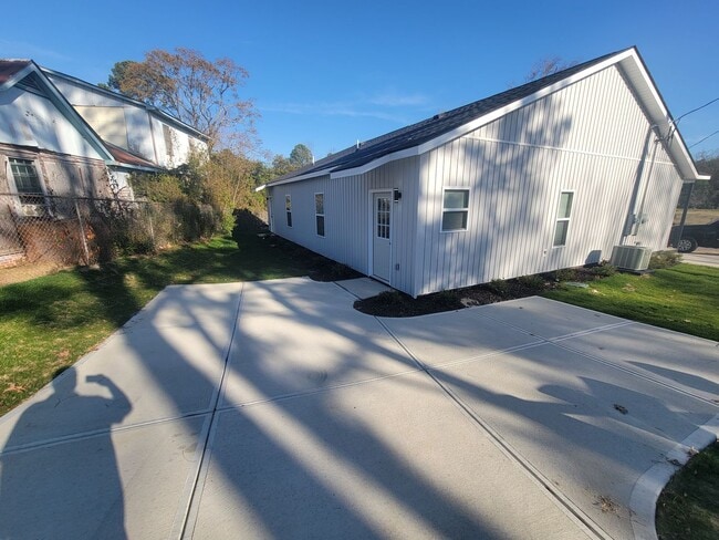 2122 Circular Dr in Augusta, GA - Building Photo - Building Photo