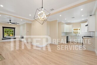 2019 D St in Sacramento, CA - Building Photo - Building Photo