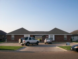 410 Date Palm Ave in Donna, TX - Foto de edificio