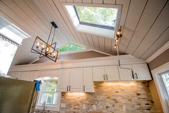 108 Cortland Cir in West Hartford, CT - Building Photo - Building Photo