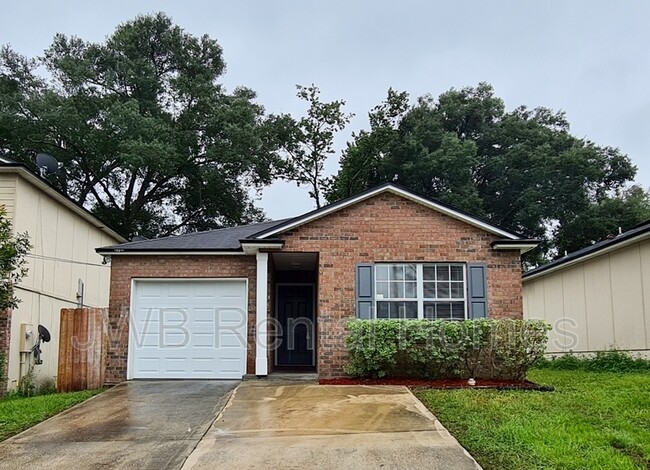8490 India Ave in Jacksonville, FL - Building Photo - Building Photo