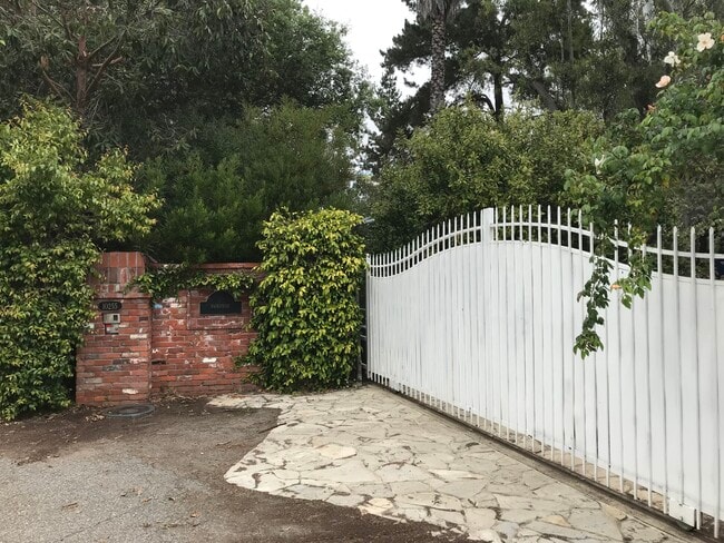 10255 Kashmere Ln in Escondido, CA - Building Photo - Building Photo