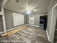 3627 Meyers St photo'