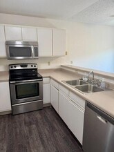 18288 W 58th Pl in Golden, CO - Building Photo - Building Photo