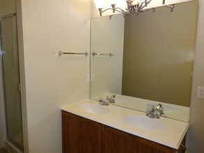2029 Wild Turkey Dr in Midlothian, TX - Building Photo - Building Photo