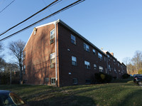 Ravenswood Apartments in Philadelphia, PA - Foto de edificio - Building Photo