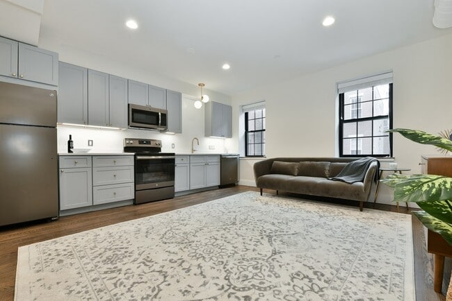 property at 40 Fleet St