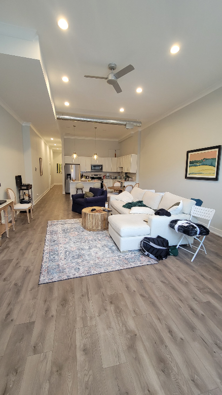 property at 4936 N Lincoln Ave