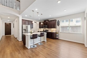 4421 Casa Robles Dr in Leander, TX - Building Photo - Building Photo
