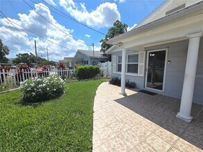 3312 W St Conrad St in Tampa, FL - Building Photo - Building Photo