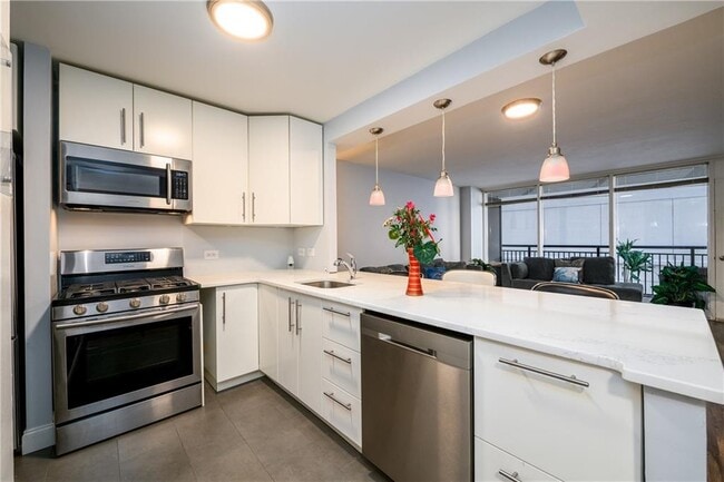 620 Peachtree St NE, Unit #503 in Atlanta, GA - Building Photo - Building Photo
