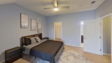 2 Mustang Dr in La Plata, MD - Building Photo - Building Photo
