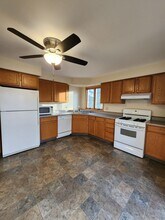 1101 W 6th Ave in Mitchell, SD - Building Photo - Building Photo