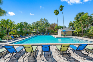 Enclave at Sabal Pointe Apartments