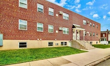 4525 Lardner St in Philadelphia, PA - Building Photo - Building Photo