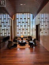 3240 William Coltson Ave in Oakville, ON - Building Photo - Building Photo