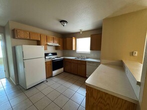 2003 Monte Carlo Ln in Killeen, TX - Building Photo - Building Photo