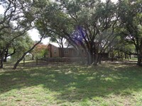 4025 FM 3405 in Georgetown, TX - Foto de edificio - Building Photo