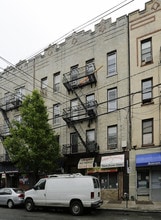 235 58th St in West New York, NJ - Foto de edificio - Building Photo