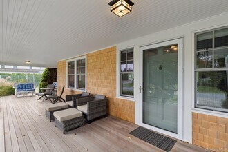 91 Beach Ln in Westhampton Beach, NY - Building Photo - Building Photo