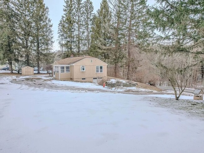 property at 38 S River Rd