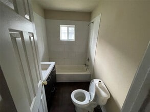 2704 Campbell St in Houston, TX - Building Photo - Building Photo