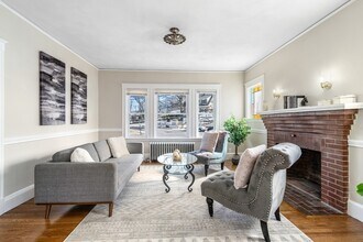 8 Charlesview St in Boston, MA - Building Photo - Building Photo