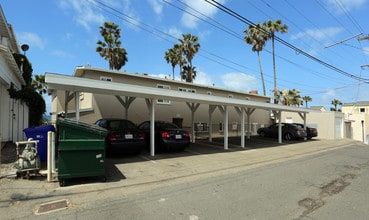 1610 S Pacific St in Oceanside, CA - Foto de edificio - Building Photo