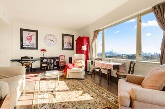 3312 Hudson Ave in Union City, NJ - Building Photo - Building Photo