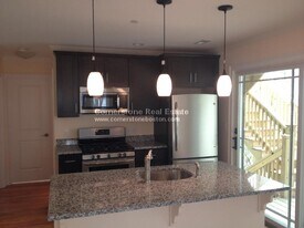 77 Beechcroft St, Unit #1 in Boston, MA - Building Photo