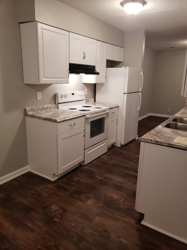 property at 9157 Cedarpark Ln NW