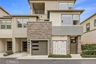 259 Siena in Lake Forest, CA - Building Photo