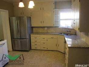 3208 11th Ave in Sacramento, CA - Building Photo - Building Photo