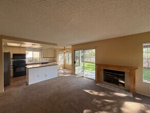 5435 Gooseberry Way in Oceanside, CA - Building Photo - Building Photo