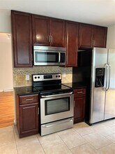 15-26-26 215th St in Queens, NY - Building Photo - Building Photo