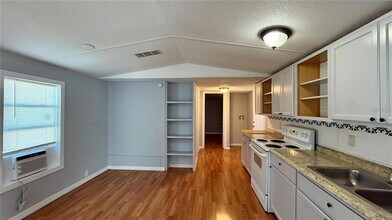 639 Ellison Pkwy in Haines City, FL - Building Photo - Building Photo