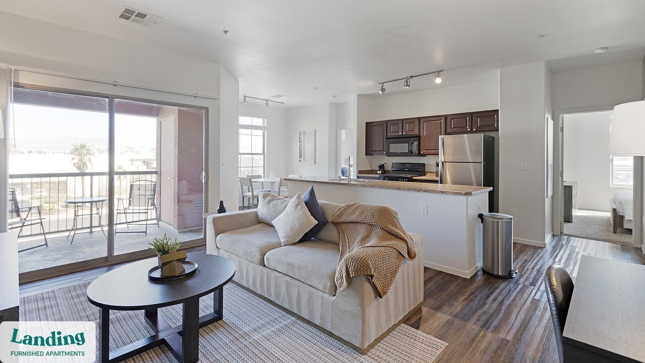4201 E Craig Rd in North Las Vegas, NV - Building Photo