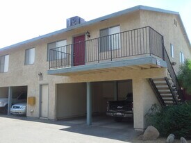 1730 W Brighton Ave, Unit #D in El Centro, CA - Building Photo