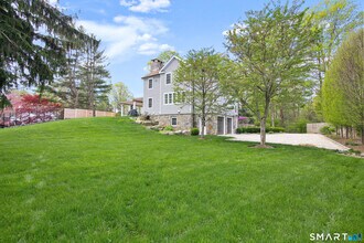 14 Winslow Ln in Westport, CT - Building Photo - Building Photo