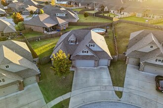 2621 W Tucson Ct in Broken Arrow, OK - Building Photo - Building Photo