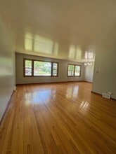 17146 Grant St in Lansing, IL - Building Photo - Building Photo