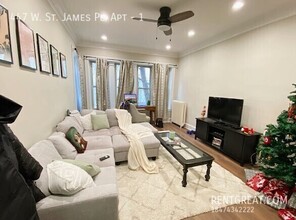 447 W St James Pl in Chicago, IL - Building Photo - Building Photo