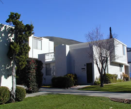 1408 Southwood Dr in San Luis Obispo, CA - Foto de edificio